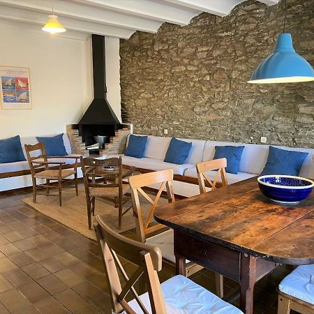 Unio - Apartamento En El Casco Antiguo Cadaques Bagian luar foto